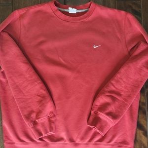 Red Nike vintage crew neck